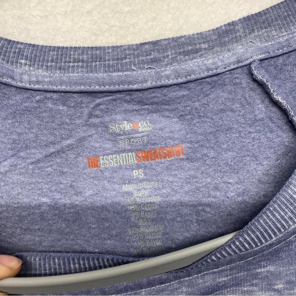 Style & Co Sport The Essential Sweatshirt Blue Snowflake PS SP - Picture 3 of 5